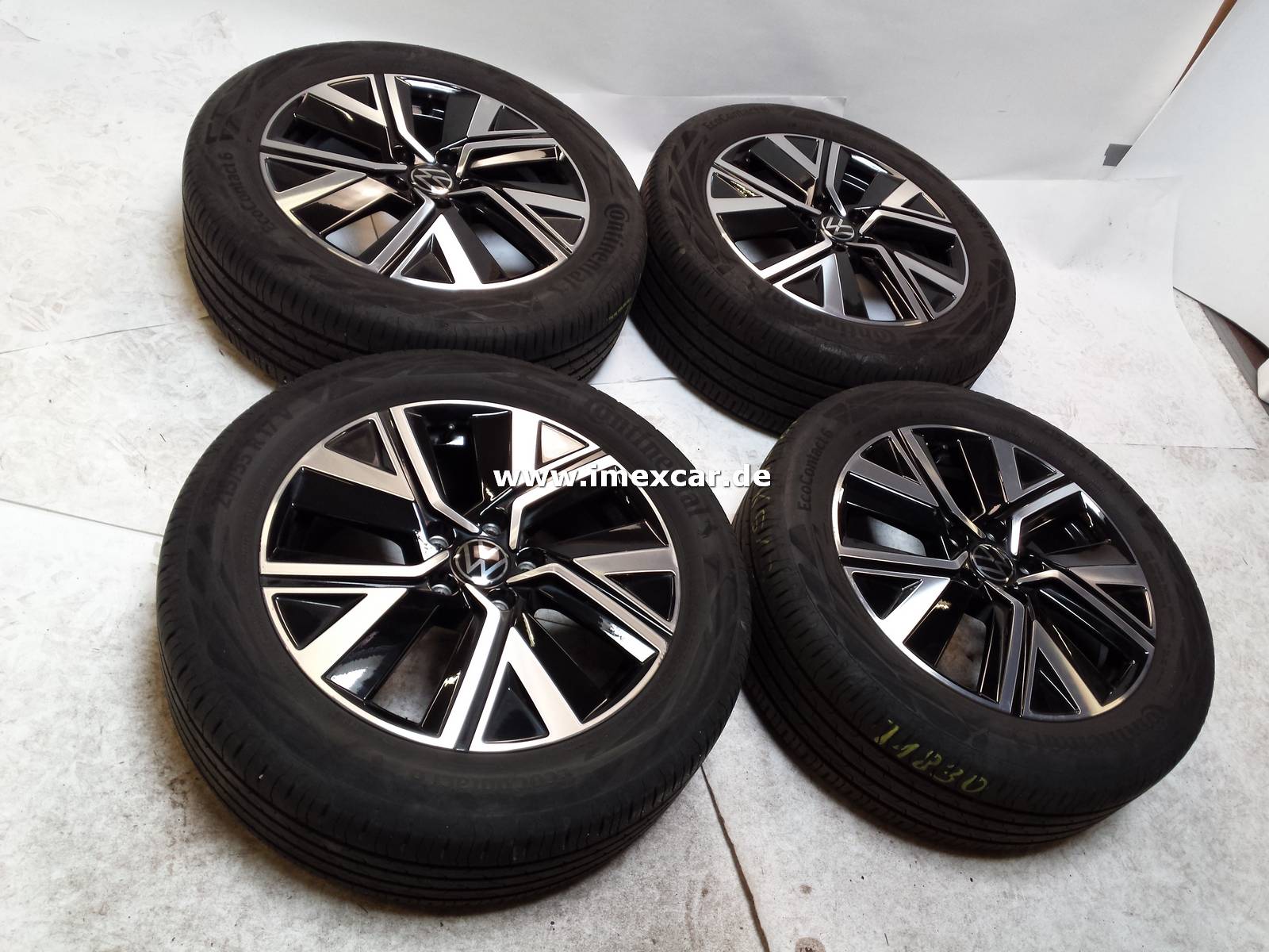 ++VERKAUFT++    1 Satz Sommerräder gebraucht VW Touran 5TA601025R 6,5 x17H2 ET52  (J1830) 